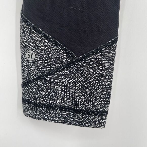 Lululemon Black White Zip Pocket Pace Rival High Rise Crop Leggings Size 4 - Picture 5 of 7